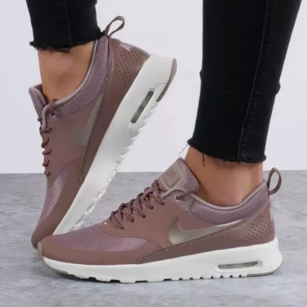 Nike Air Max Thea Smokey Mauve size 9,5